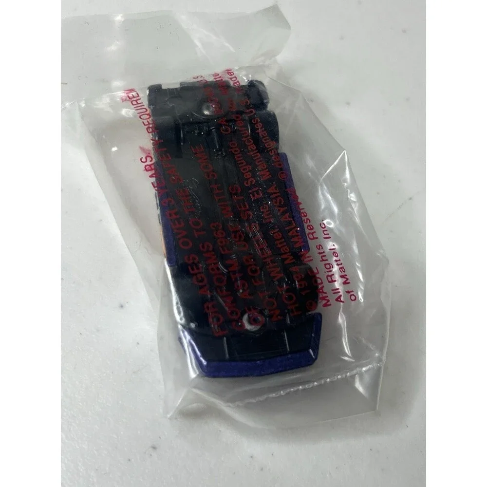 Hot Wheels Custom Corvette 98 Bonus Car Q3 NEw